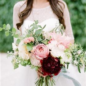fwthumbDA roses bouquet pink blush burgundy.jpg